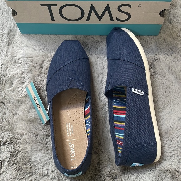 Toms Shoes - TOMS Women’s Classic Loafers